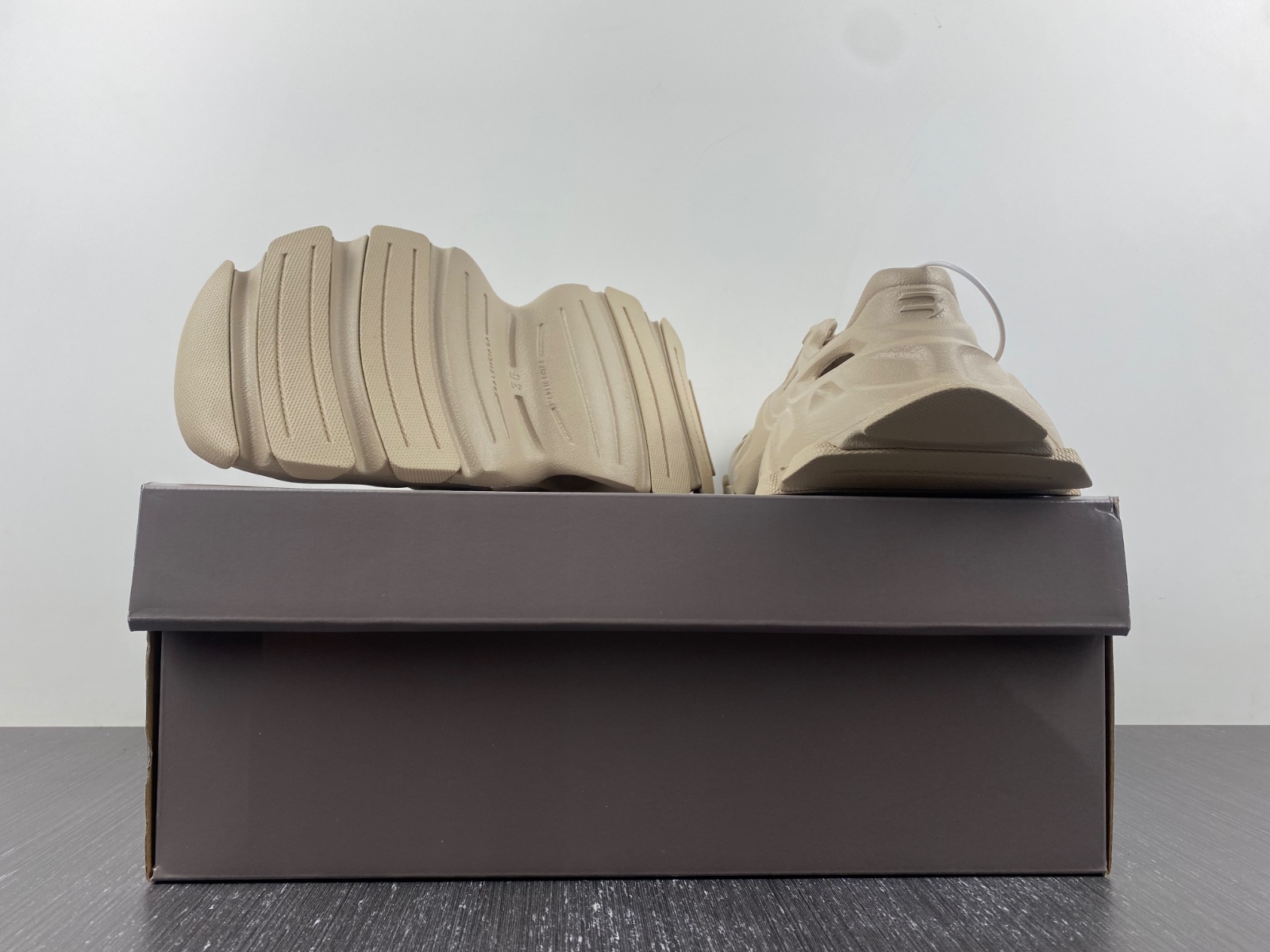 BLC* HD Lace-Up Sneaker