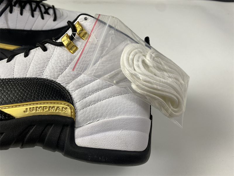 Air Jordan 12 Royalty Taxi CT8013-170