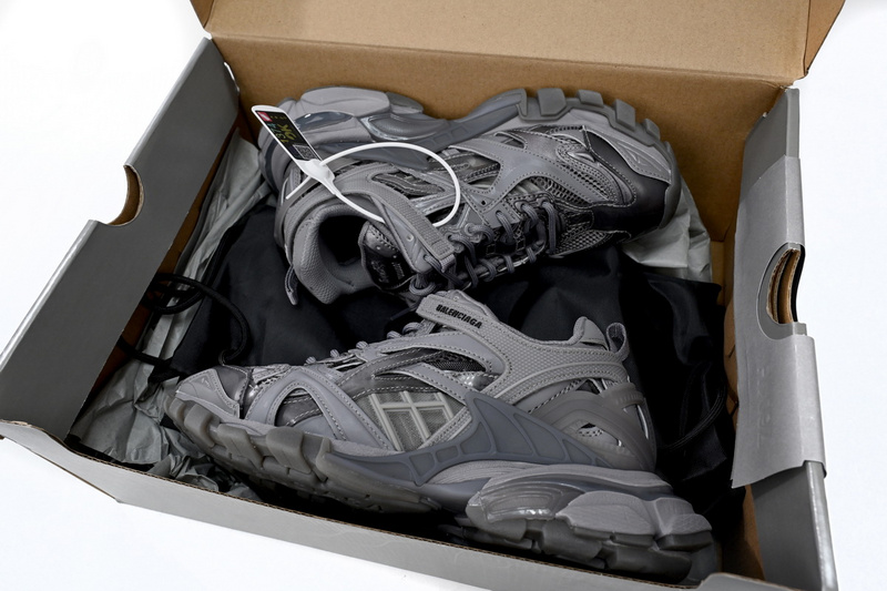 Balenciaga Track 2 Sneaker Grey 668822 W3CT1 1800