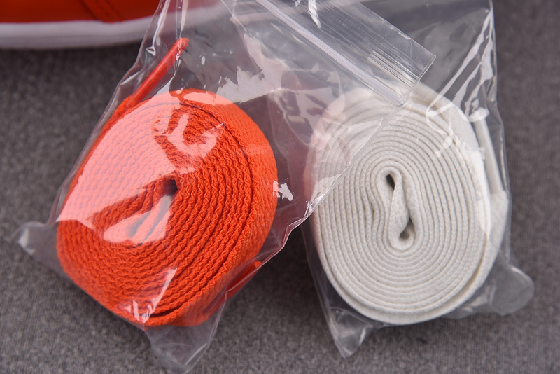 Air Jordan 1 Retro Low OG