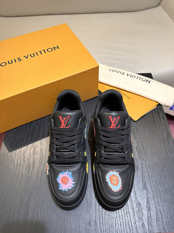 LV Trainer Sneaker