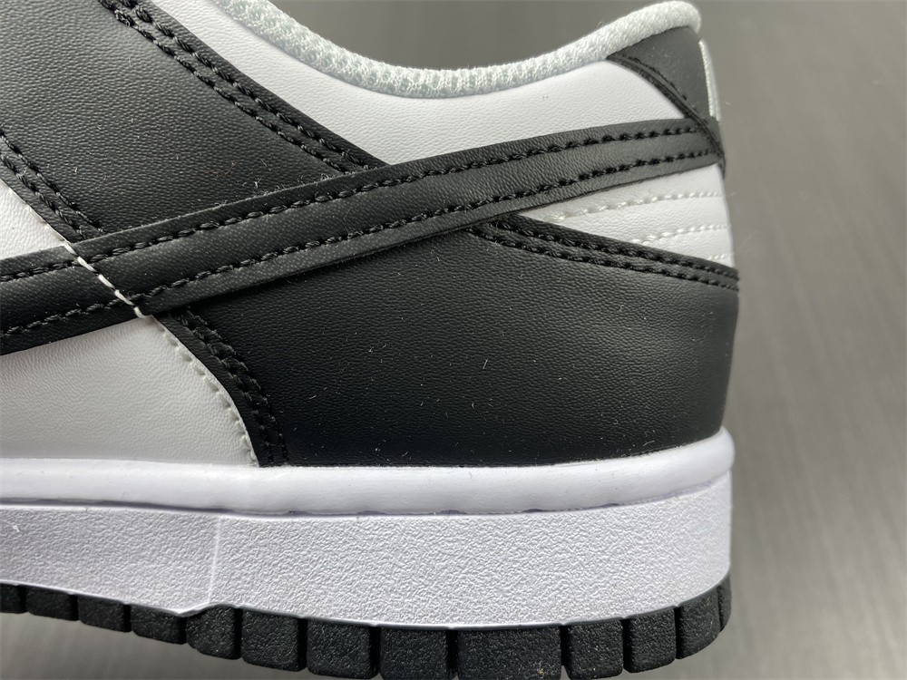 Nike Dunk Low Next Nature White Black  DD1873-102
