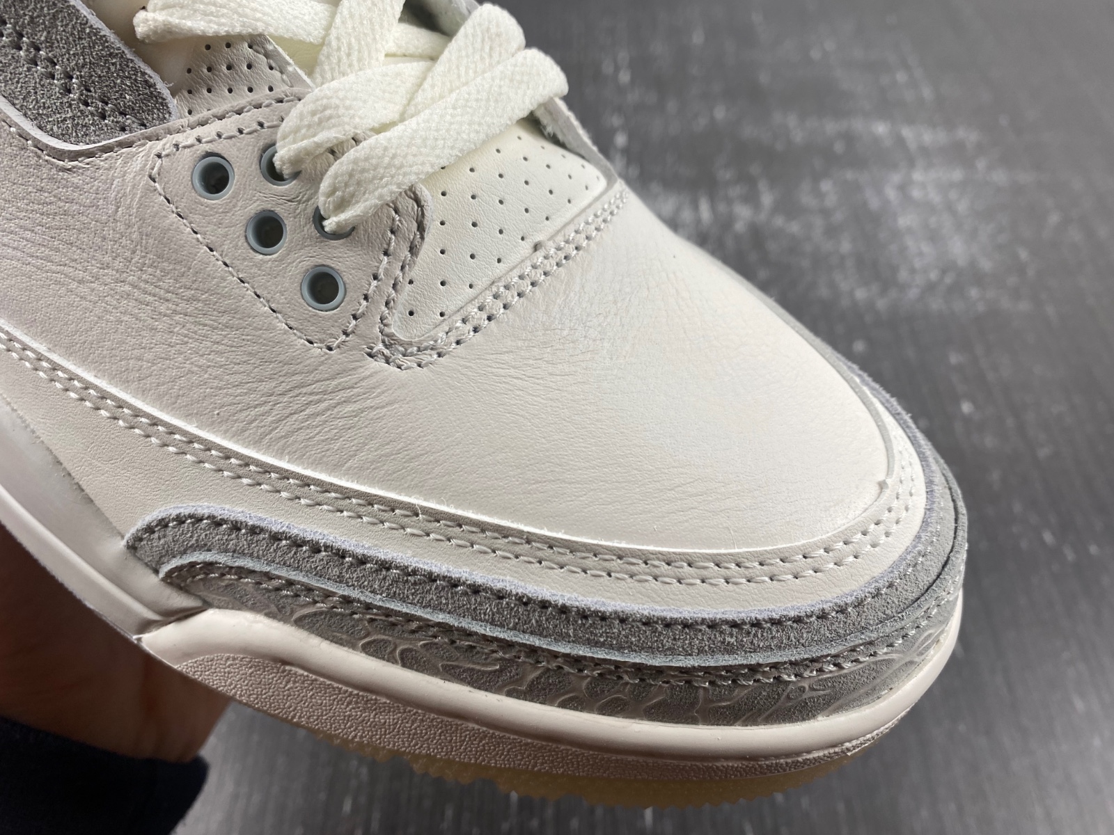 Air Jordan 3 Craft "Ivory" FJ9479-100