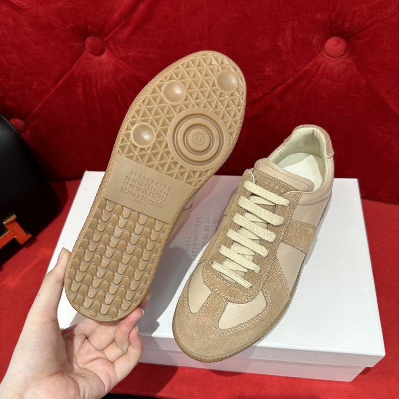 Maison M0rgiela Trainer (GATs)