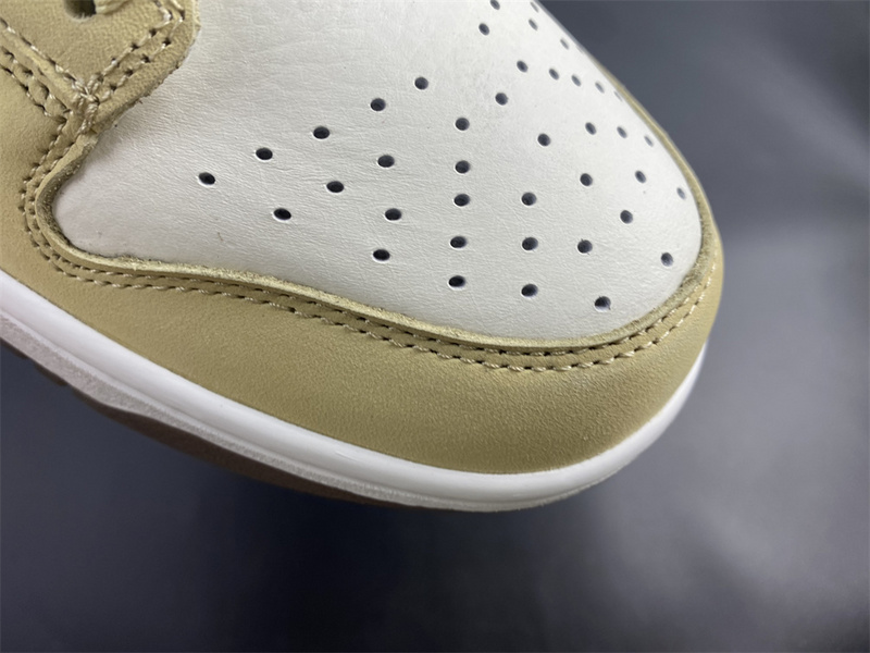 Nike Dunk Low Lemon Drop  DJ6902-700