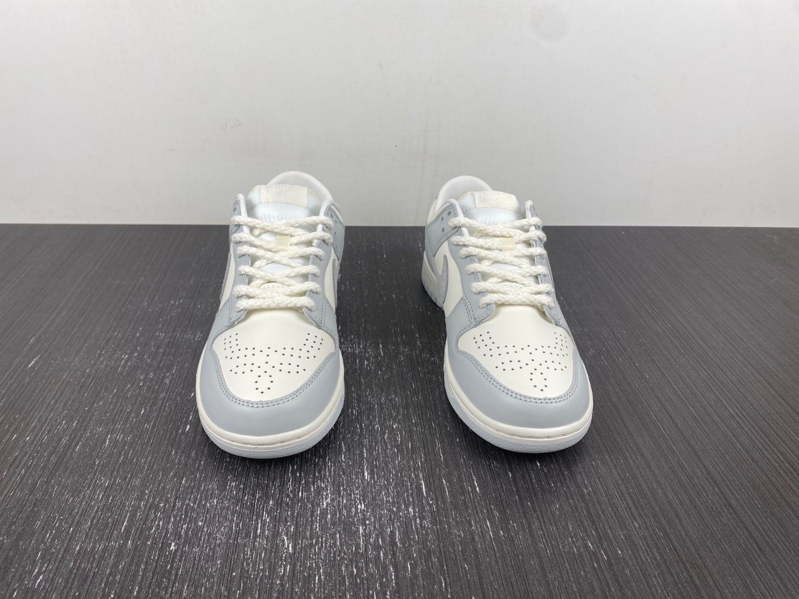 Nike Dunk Low "Needle Thread" FJ4553-133
