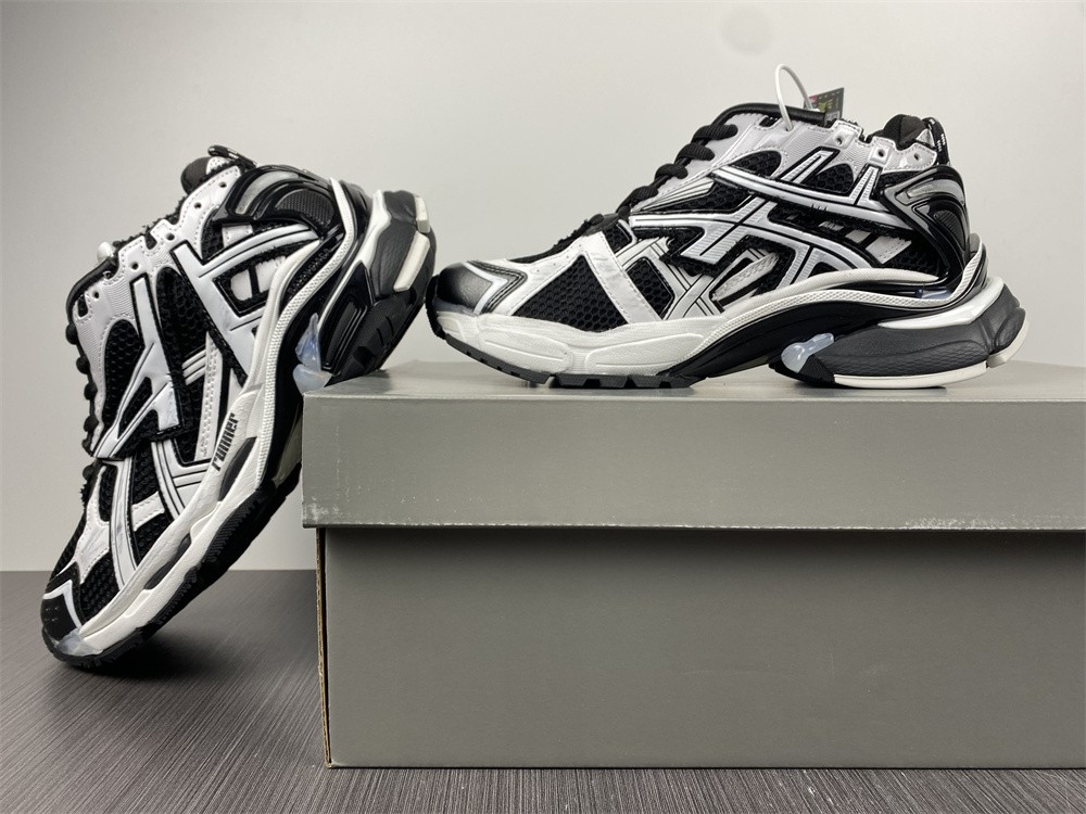Balenciaga Runner Sneaker