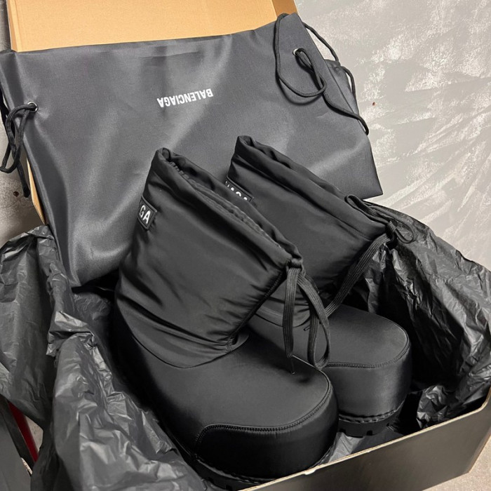 Balenciaga Winter Boots