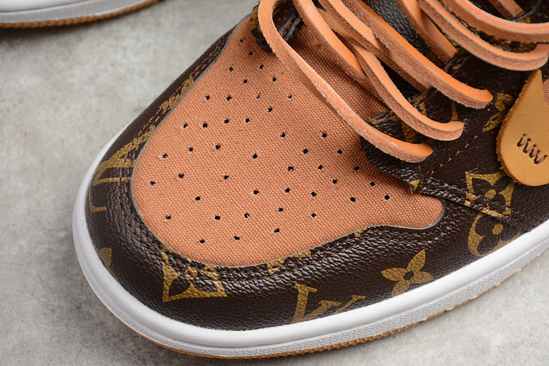 NIKE AIR JORDAN 1S(WITH CASE) AQ0818-158