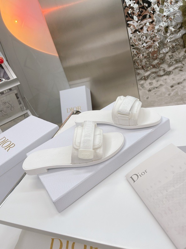 DIOR EVOLUTION SANDAL