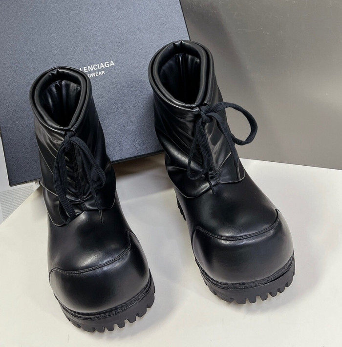 Balenciaga Winter Boots