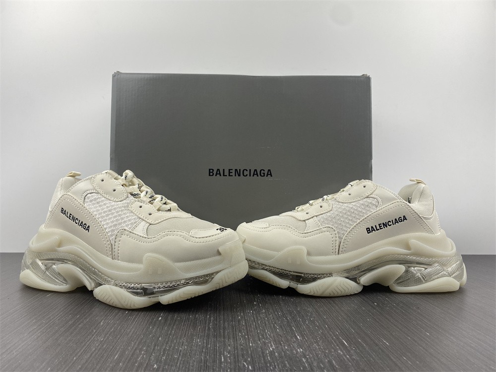 Balenciaga TRIPLE S TRAINER