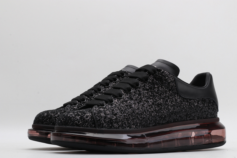 MCQUEEN OVERSIZED SNEAKER