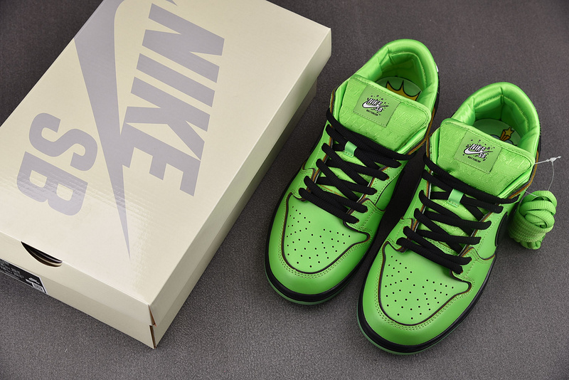The Powerpuff Girls x Nike SB Dunk Low “Buttercup” FZ8319-300
