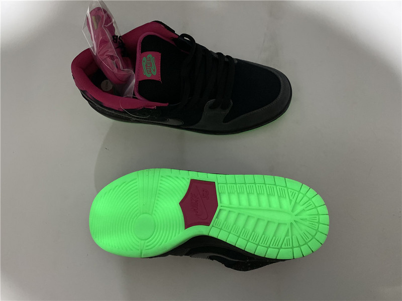 Premier x Nike SB Dunk Low Premium “Northern Lights” 724183-063