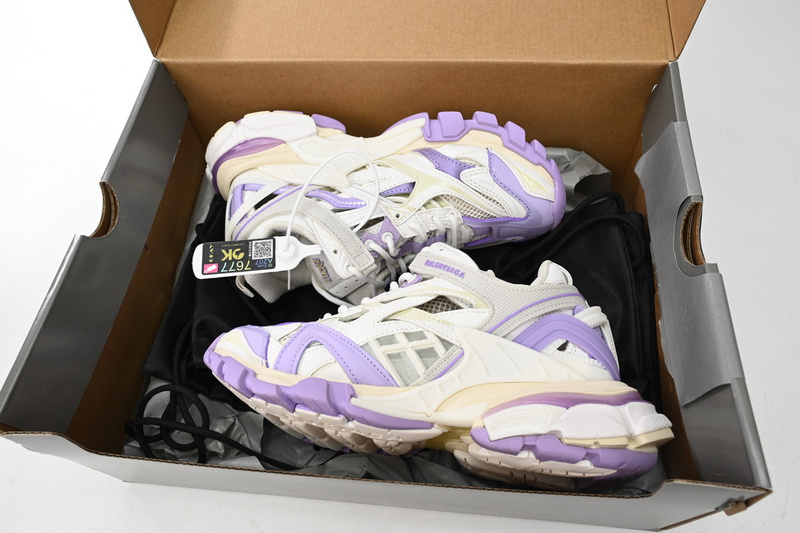 Balenciaga Track 2 Sneaker Military PAICU 568615 W3AE2 5711