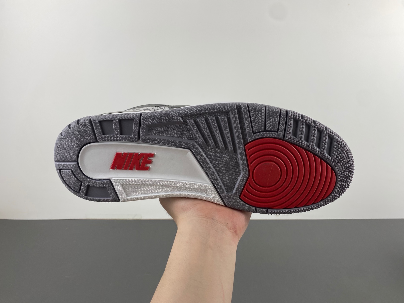 Air Jordan 3 OG “Black Cement”  SKU:DN3707-010