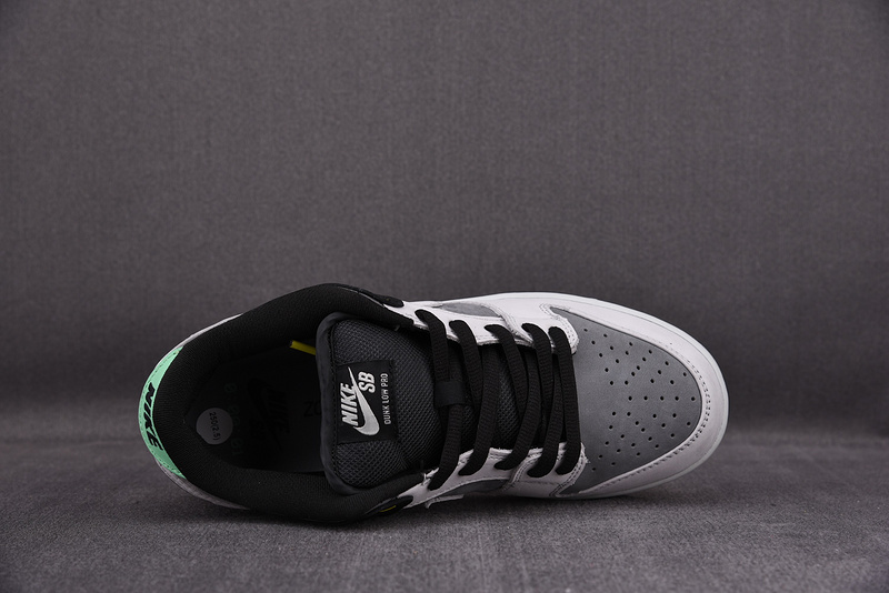 Nike SB Dunk Low VX1000 CV1659-001