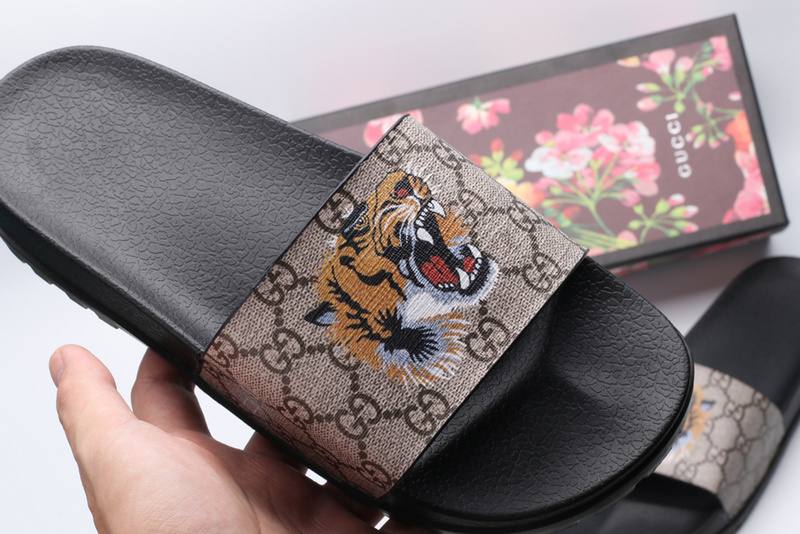 Gucci slide (EU35-EU46)