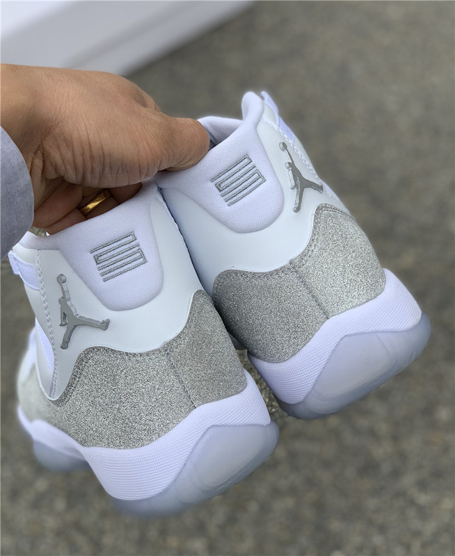 AIR JORDAN 11 RETRO "METALLIC SILVER" AR0715-100