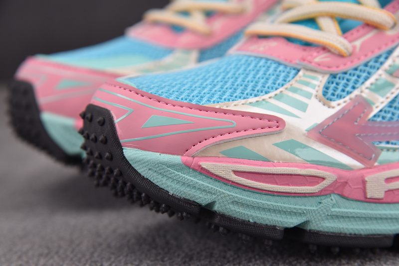 OFF-WHITE BE RIGHT BACK