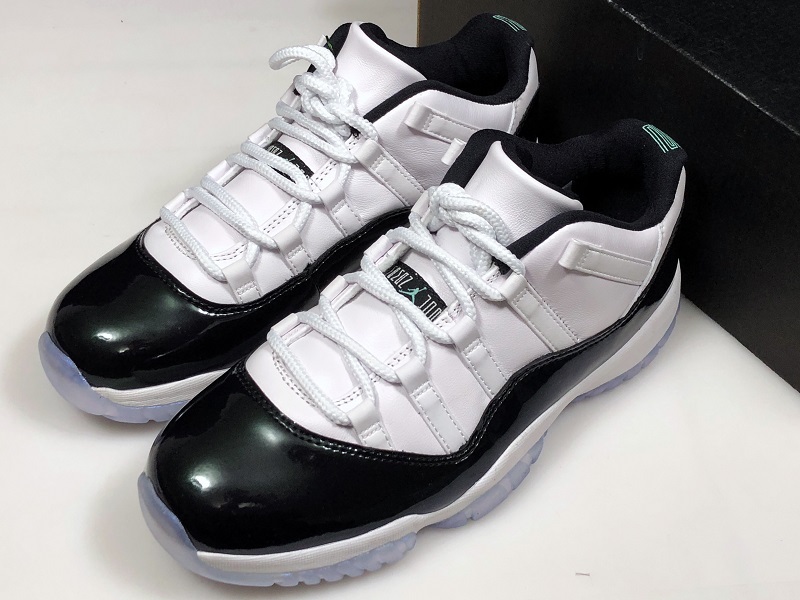 Air Jordan 11 Retro Low "Emerald, Easter" 528895-145