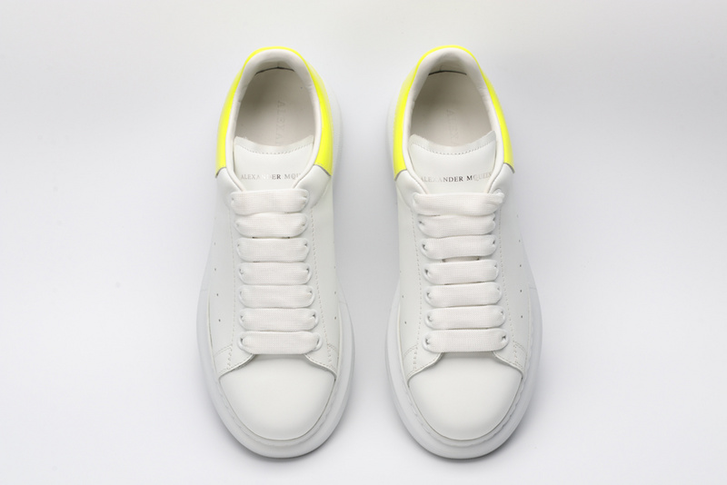 MCQUEEN OVERSIZED SNEAKER