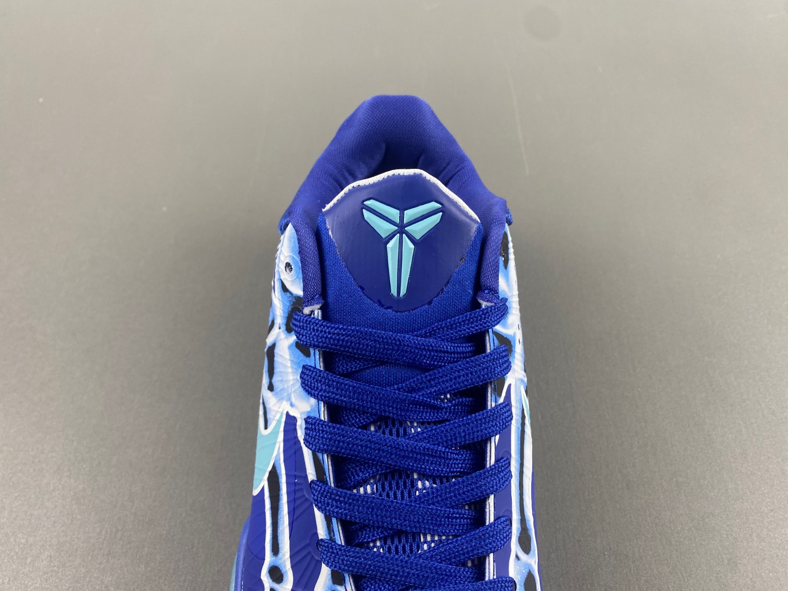 Nike Kobe 5 Protro “X-Ray”  HJ4303-400