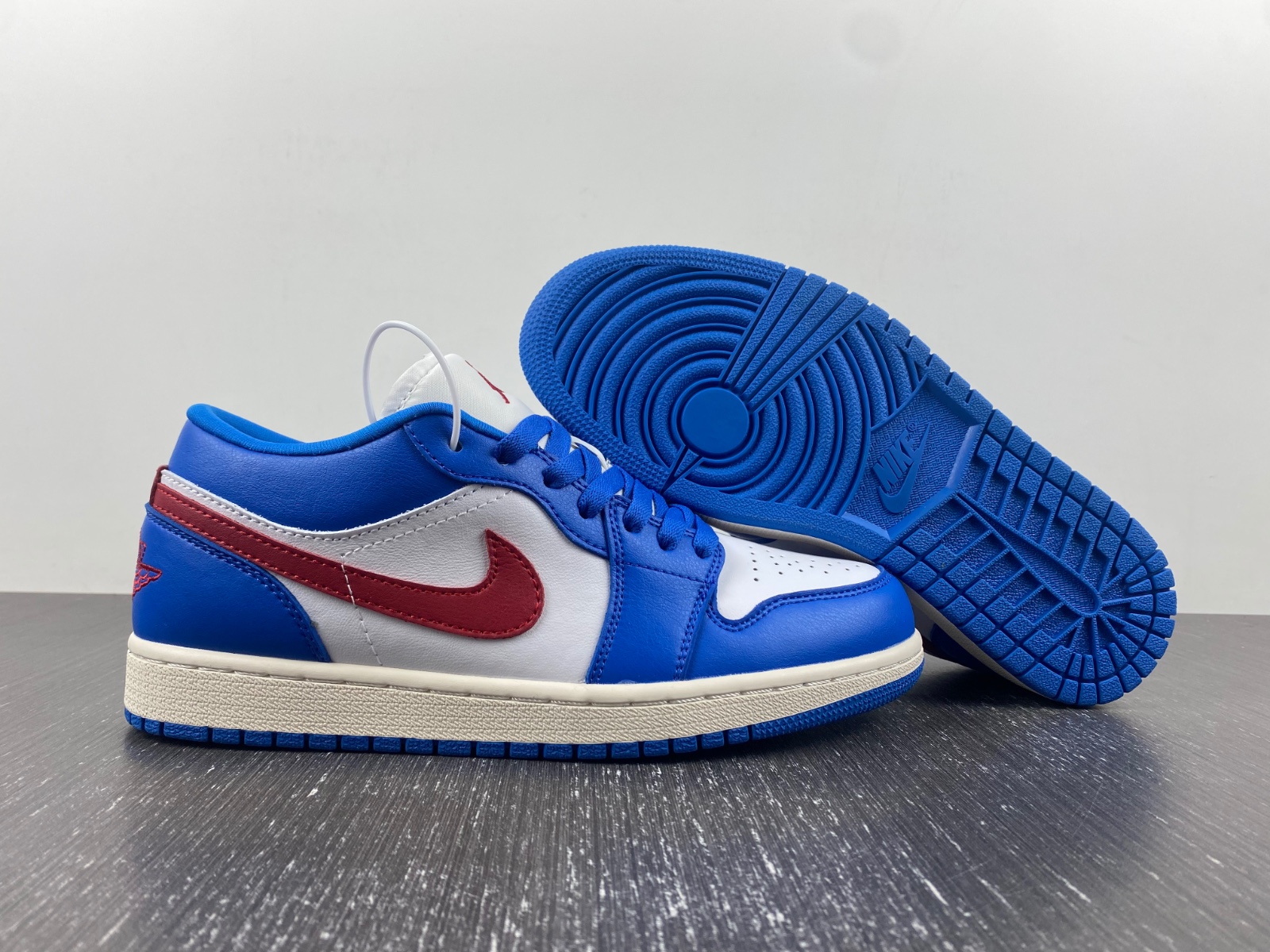 Air Jordan 1 Low WMNS "Sport Blue" DC0774-416