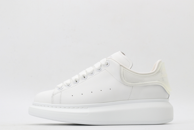 MCQUEEN OVERSIZED SNEAKER