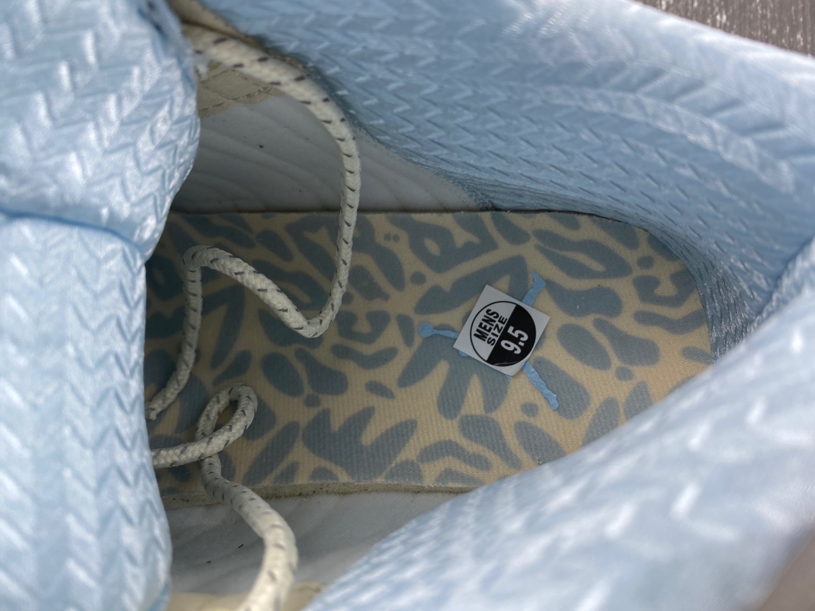 SoleFly x Air Jordan 13 DX5763-100