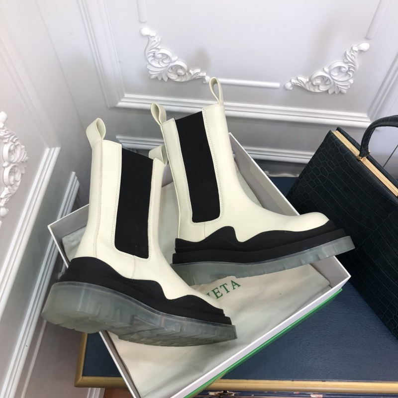 Bottega Veneta Tire Leather Ankle boots