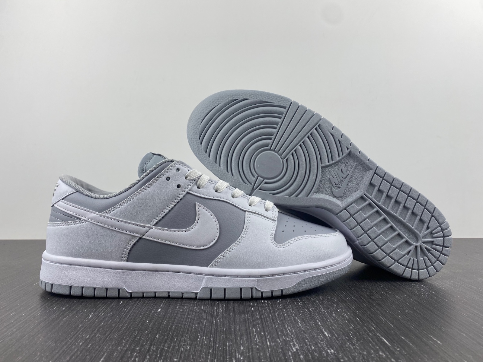 Nike Dunk Low “Grey/White” DJ6188-003