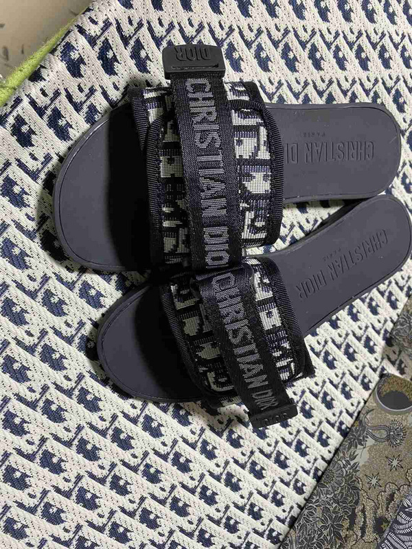 DIOR EVOLUTION SANDAL