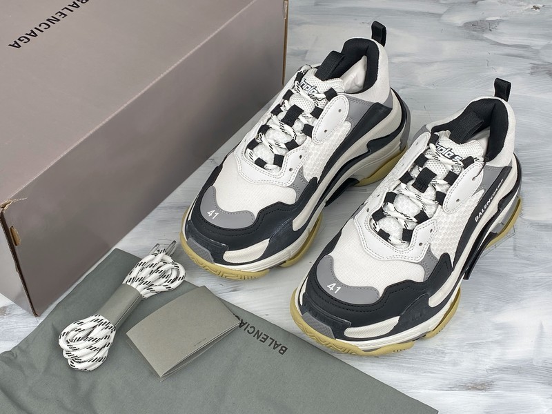 Balenciaga Triple S Trainer