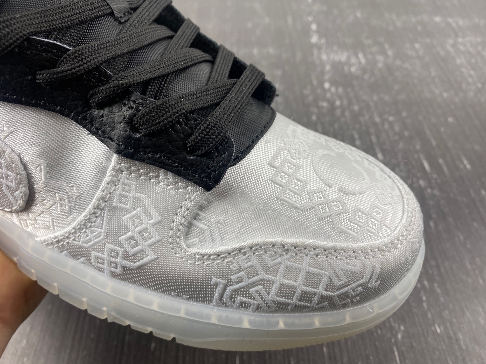 CLOT x fragment x Nike Dunk Low FN0315-110