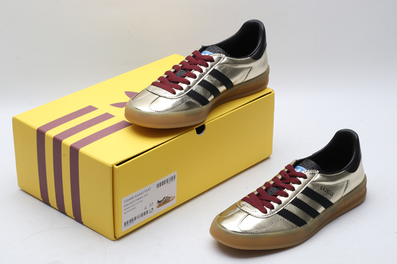 Adidas x Gucci Gazelle SneakerMetallic Gold