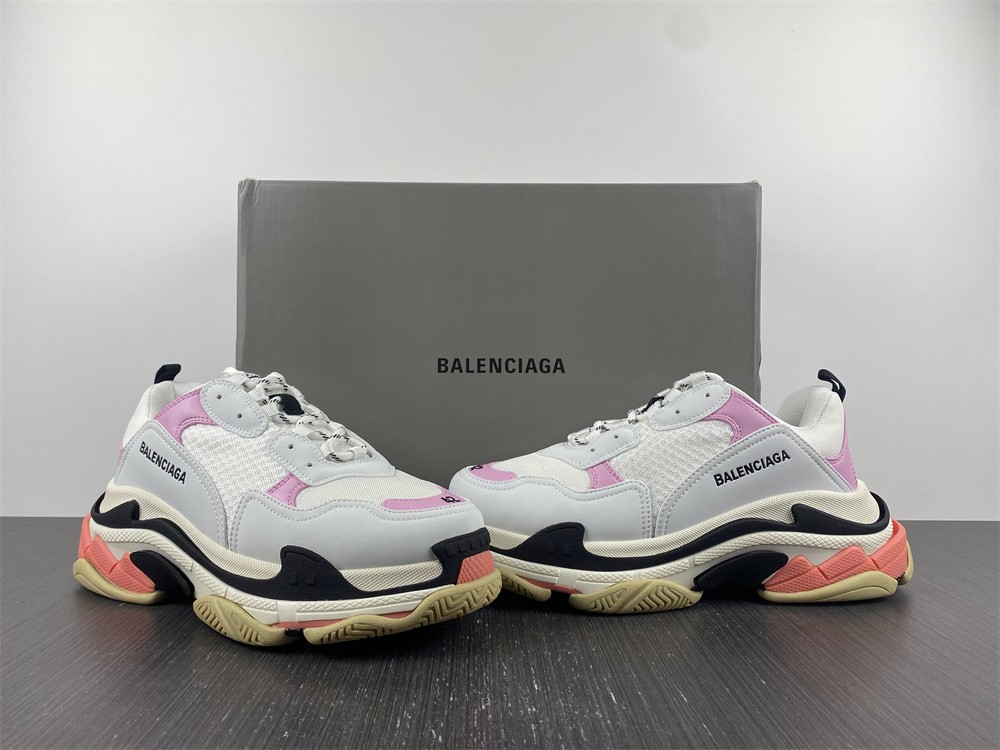 Balenciaga TRIPLE S TRAINER