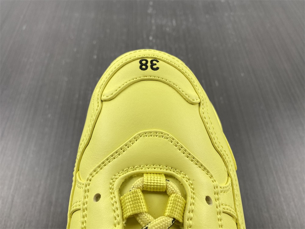 Balenciaga TRIPLE S TRAINER