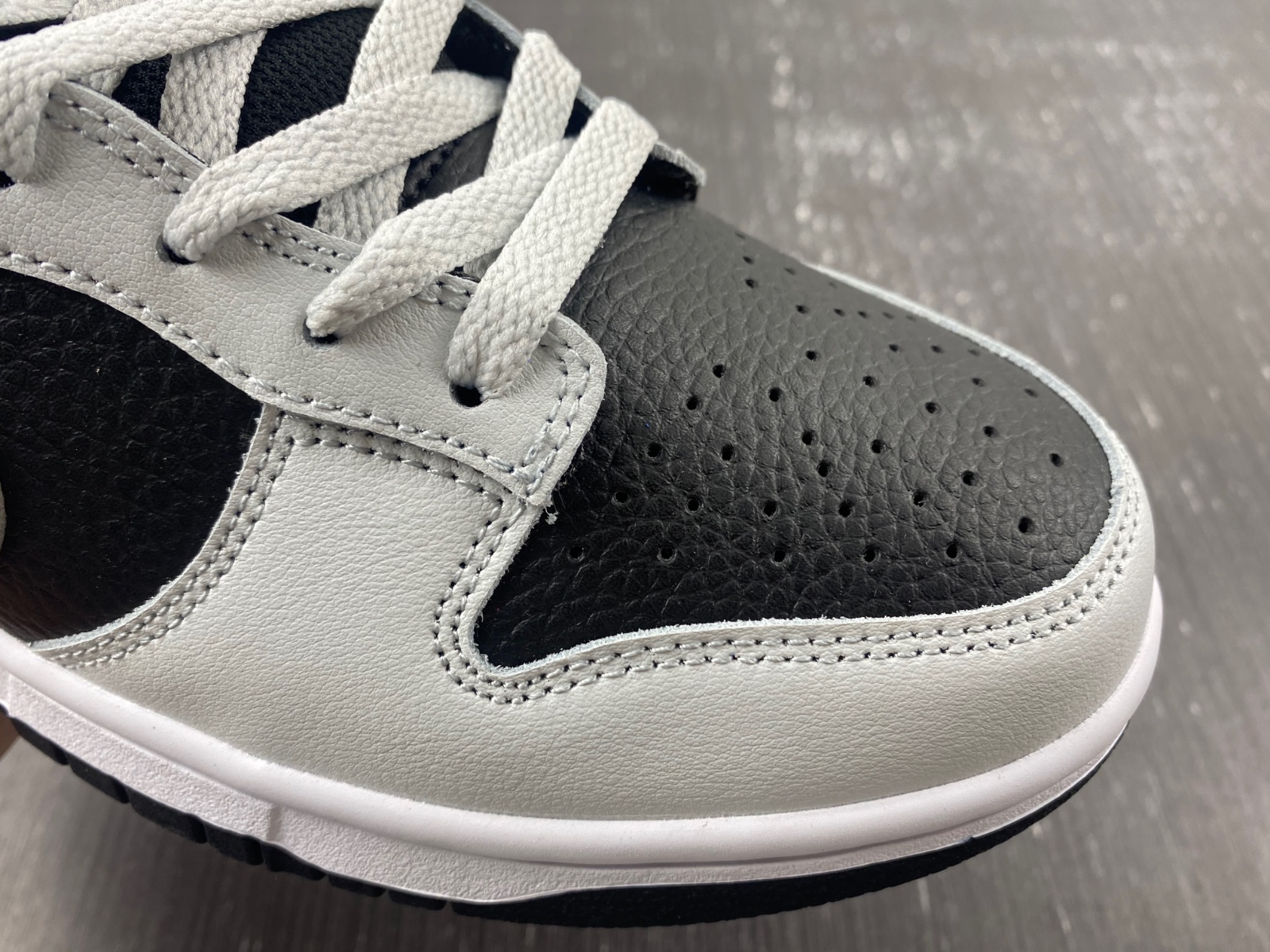 Nike Dunk Low "Grey/Black/Volt" FD9756-001