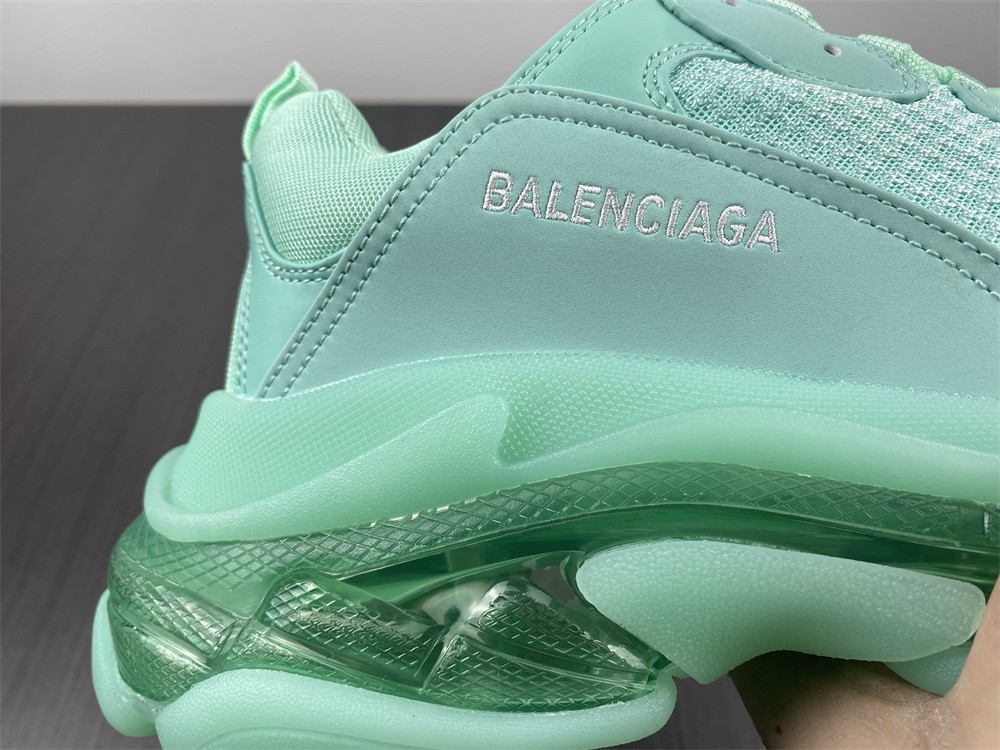 Balenciaga TRIPLE S TRAINER