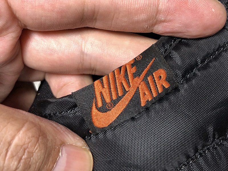 Air Jordan 1 Retro High OG "Shattered Backboard 3.0 555088-028