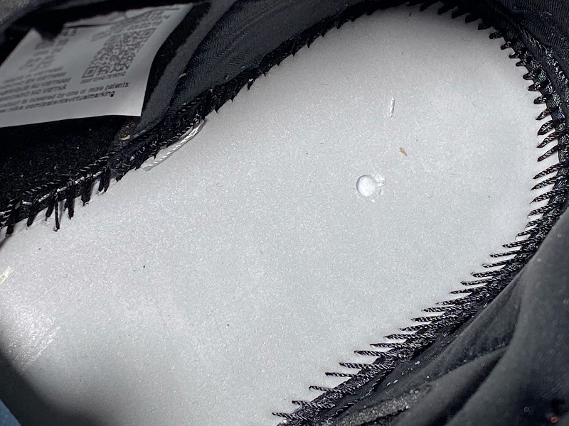 Air Jordan 1 High OG "Satin Black Toe" - CD0461-016