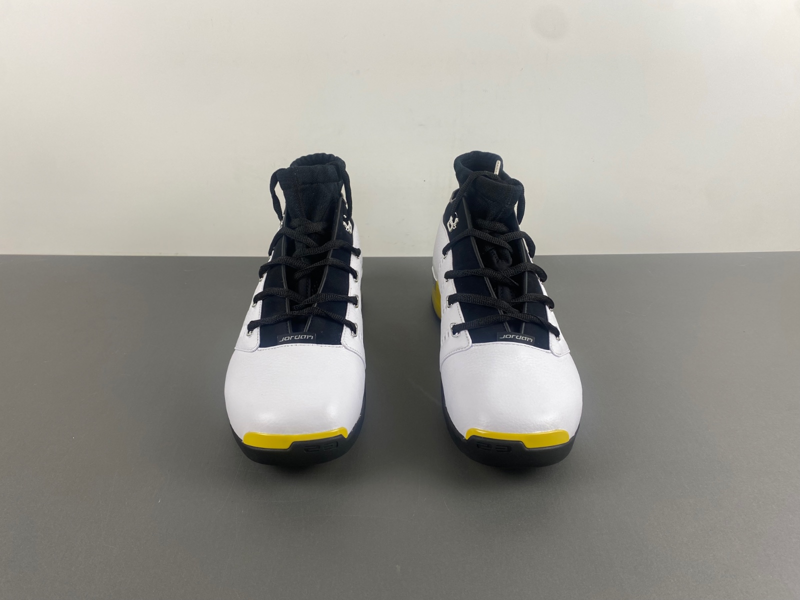 Air Jordan 17 Low “Lightning” FJ0395-100