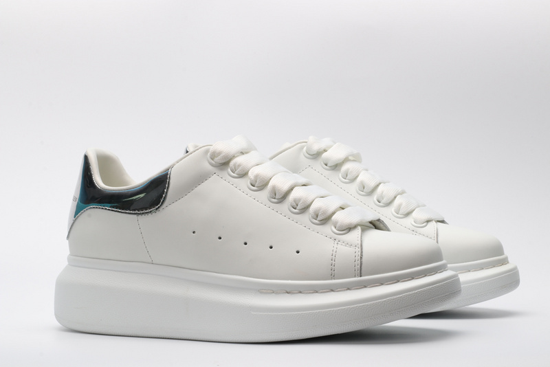 MCQUEEN OVERSIZED SNEAKER