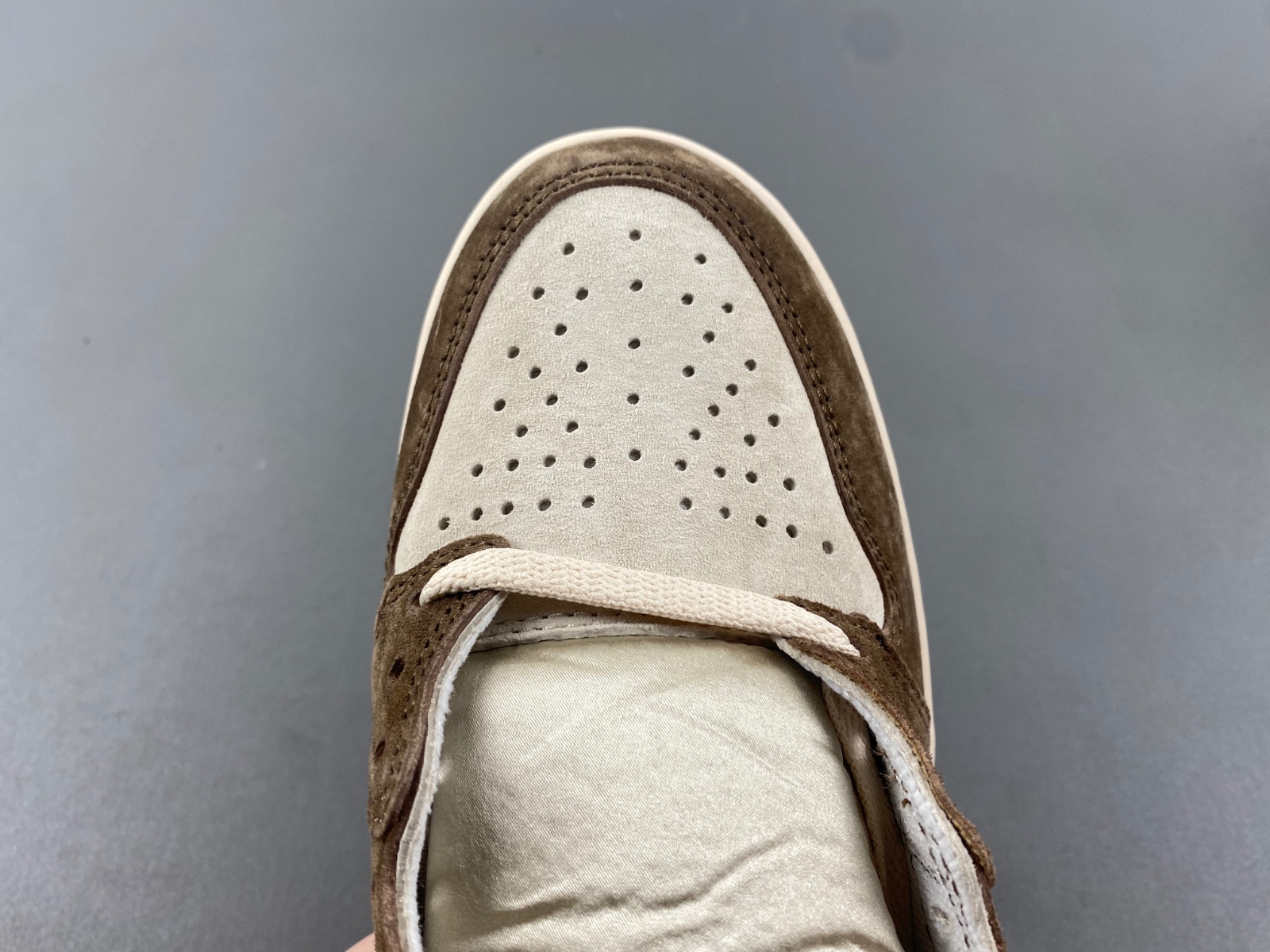 Air Jordan 1 High OG “Dusted Clay” FQ2941-200