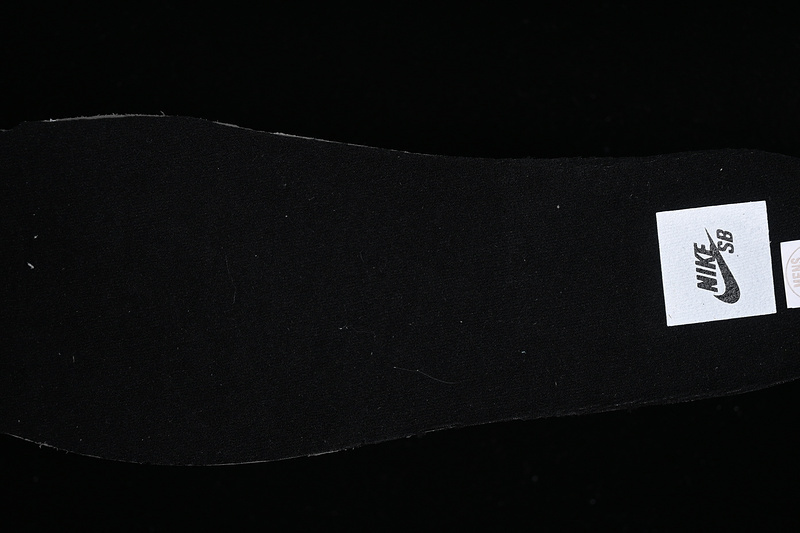 Nike SB Dunk Low Pro Black Gum CD2563-006