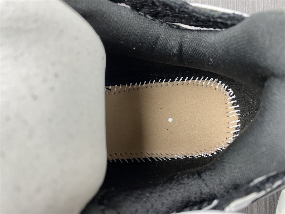 Balenciaga Runner Sneaker