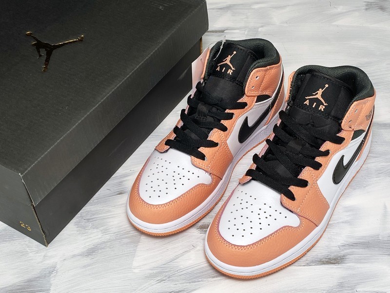 Air Jordan 1 Mid GS Pink Quartz 555112-603
