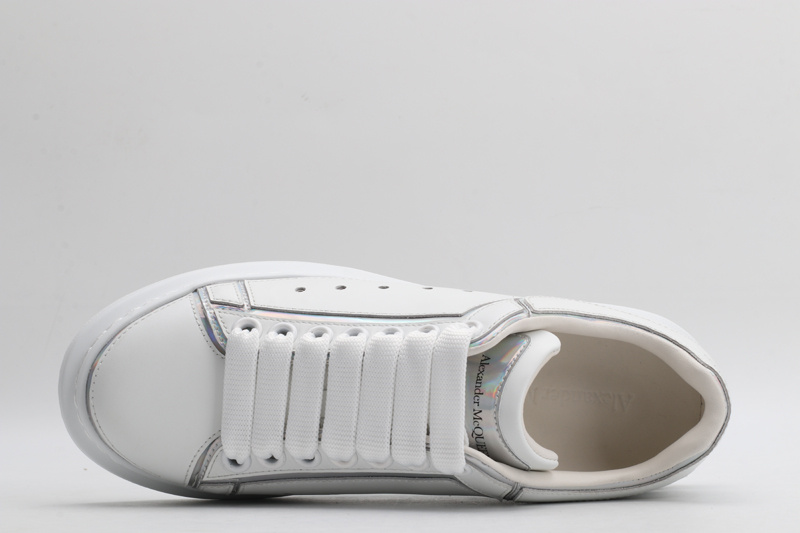 MCQUEEN OVERSIZED SNEAKER